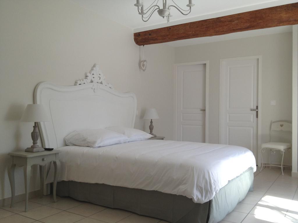 Ferme De Villeray-Chambre D'Hotes Saint-Pierre-du-Perray Szoba fotó
